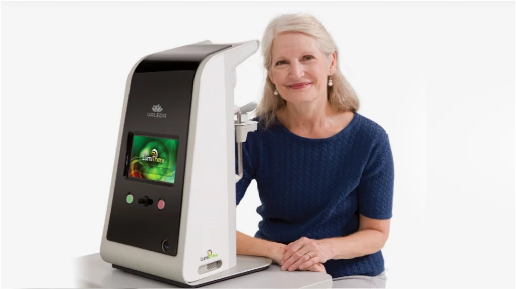 degeneração macular, degeneração macular relacionada à idade degeneração macular seca tem cura, Valeda, Tratamento DMRI seca, Qual o tratamento para degeneração macular seca, Como enxerga uma pessoa com degeneração macular, Quanto tempo dura o tratamento da degeneração macular, Tem como recuperar a mácula, Tem cirurgia para degeneração macular, fotobiomodulação